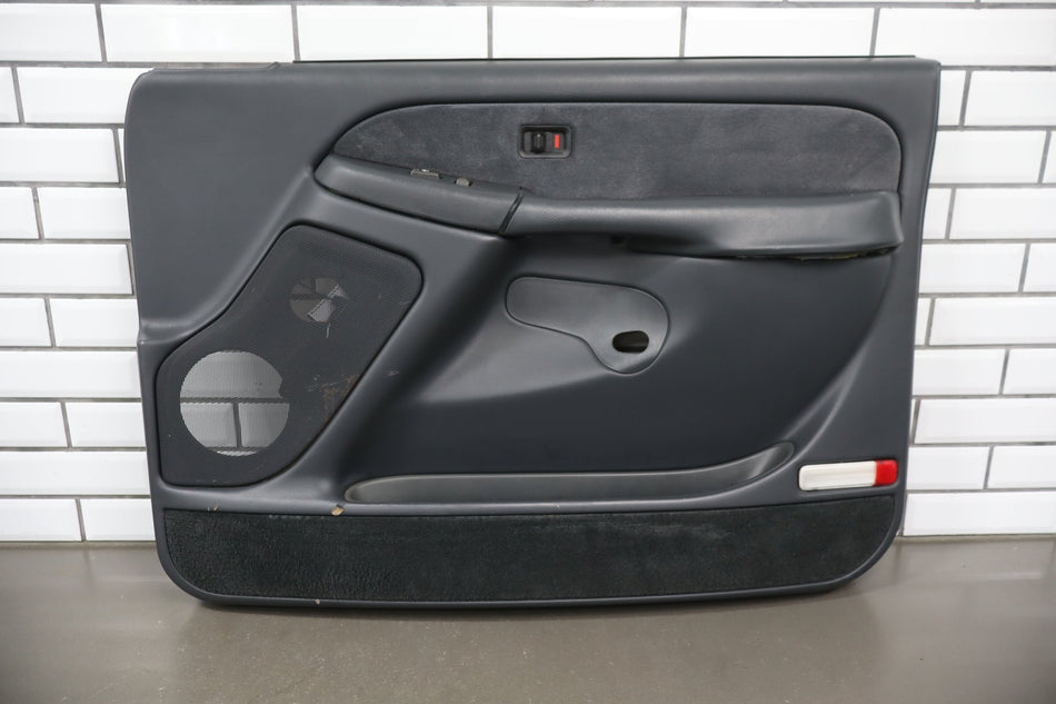 99-02 Chevy Silverado/GMC Sierra Right Front Door Panel 65K Miles Graphite