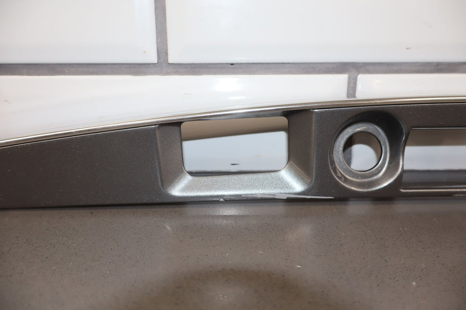 Tail Finish Panel, 2007, Maybach, 57
