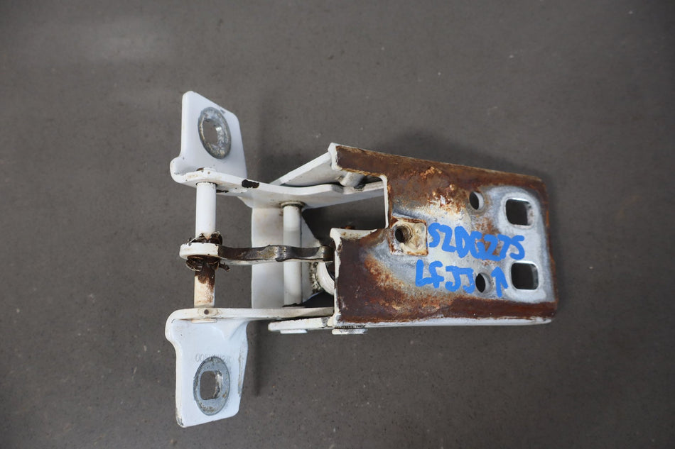 2002 Ram 2500- Left Front Door Hinge