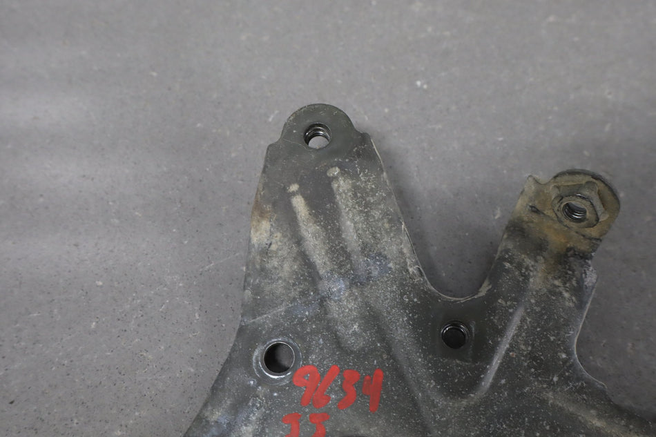 2002 Chevrolet Silverado 2500 6.6L LB7 Duramax Diesel FICM Bracket