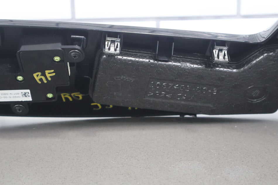 2016 Tesla X- Seat Switch