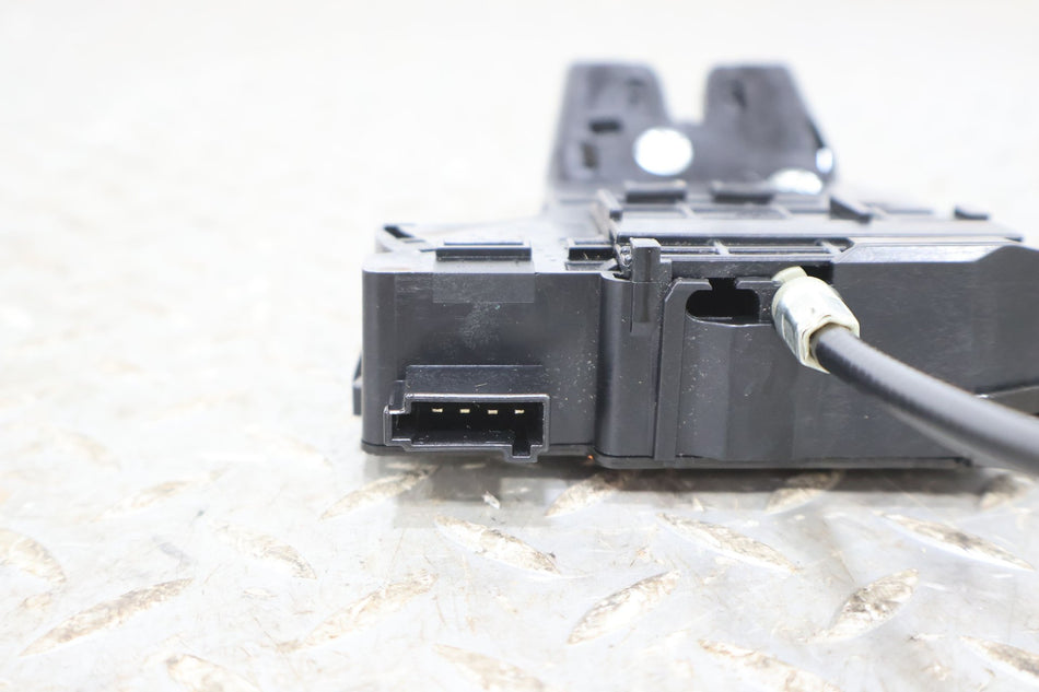 10-15 Chevy Camaro Coupe OEM Trunk Latch (Tested) See Notes