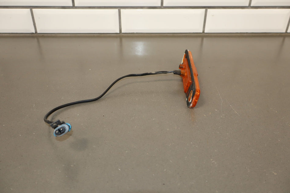 2007 Hummer H2- Front Lamp