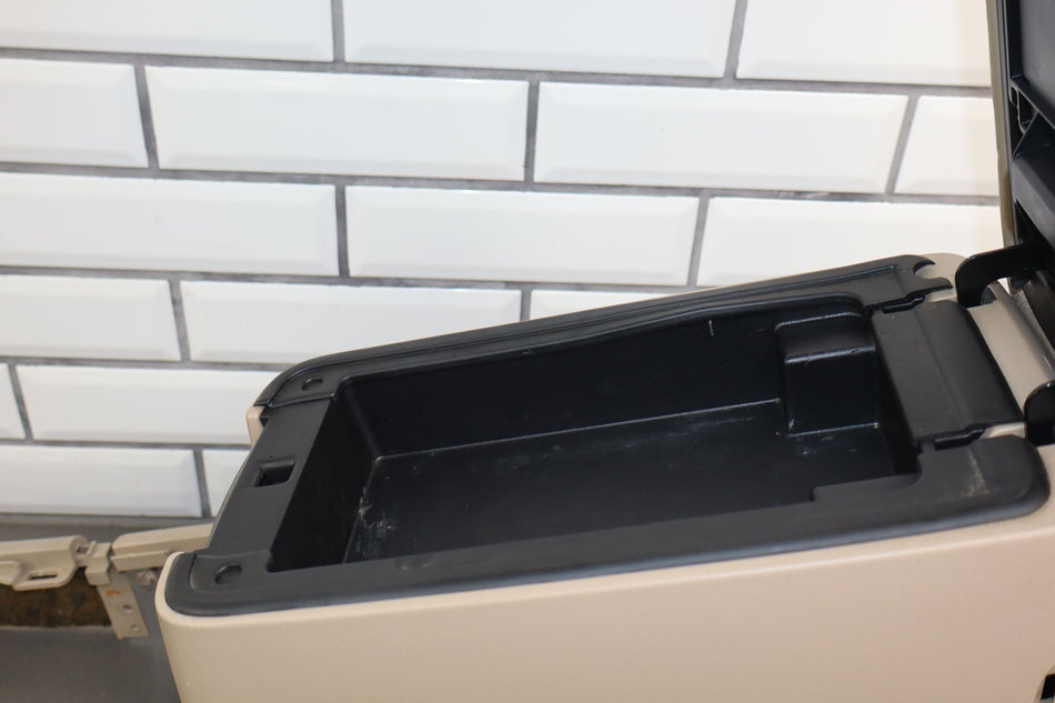 2002 Toyota Land Cruiser- Front Console