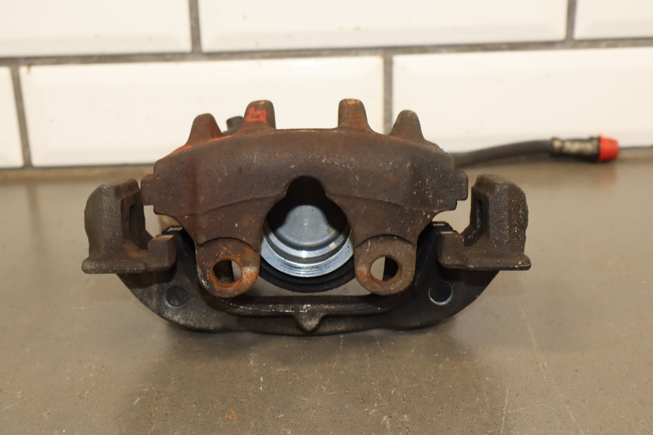 1996-1998 BMW Z3 Pair - Front Calipers