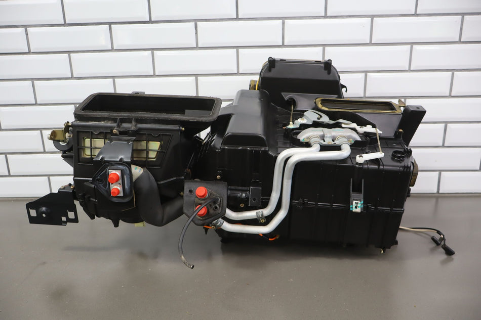 2004 Pontiac GTO- Heater Housing