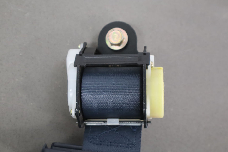 1986 Toyota Supra- Rear Seat Belt