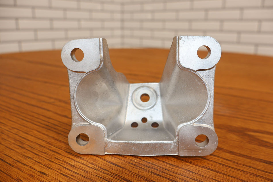 2010 ASTON- Engine Mount