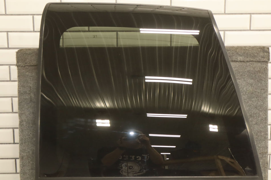 2000 Cadillac Escalade- Back Door
