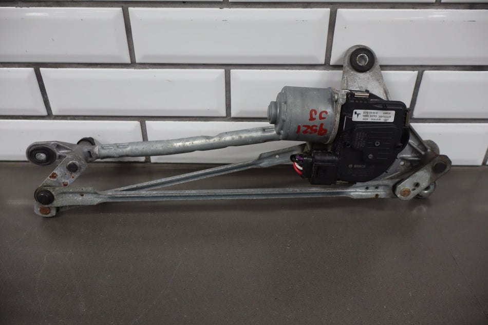 2018 Tesla Model 3 Front Wiper Motor 1076725-00-D OEM