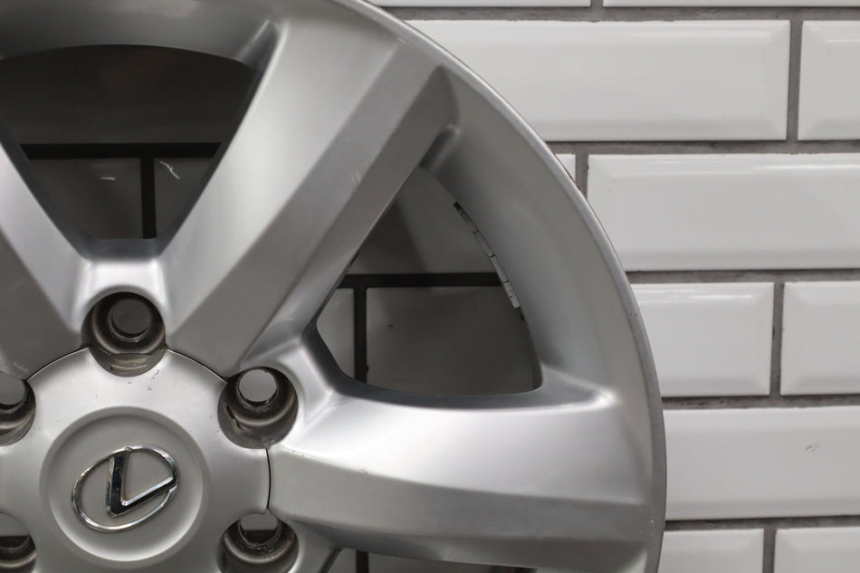2005 Lexus GX470- Wheel