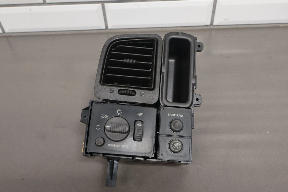 2002 GMC Sierra 2500 Headlight Switch