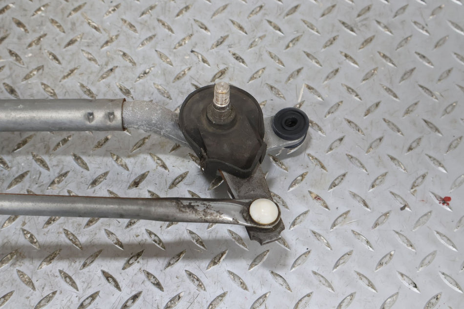 2015 Chevrolet Camaro- Wiper Linkage