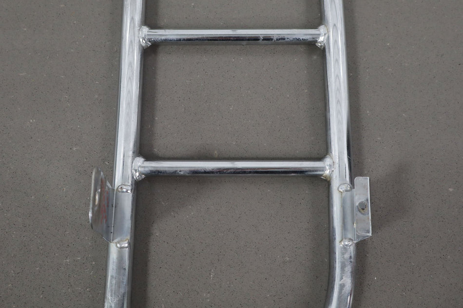 2007 Hummer H2- TAIL LAMP COVER