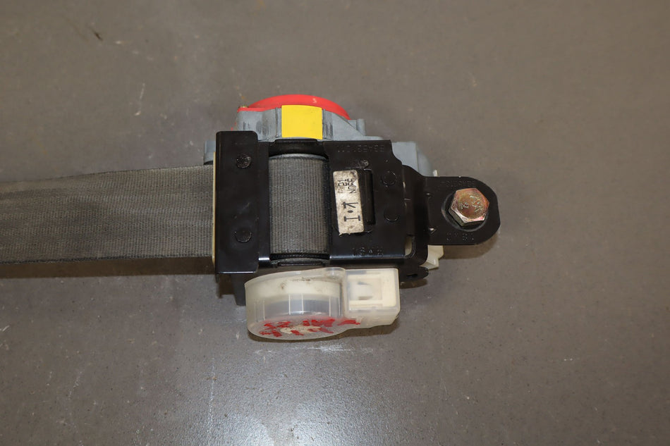 2002 Mazda MX-5 Miata- Front Seat Belt