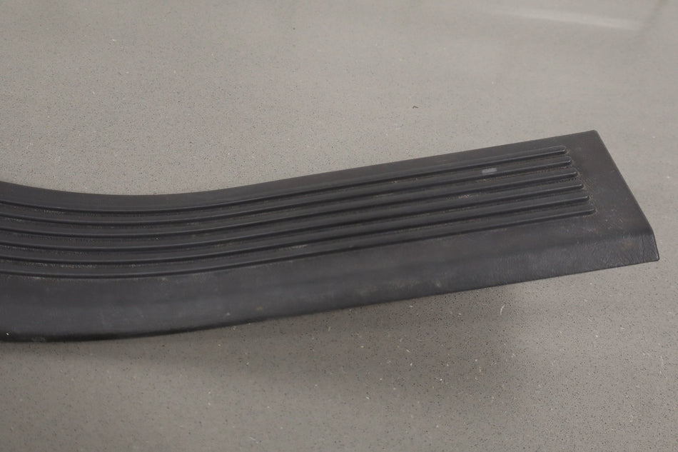 2005 Hummer H2- Set x4- Sill Plates