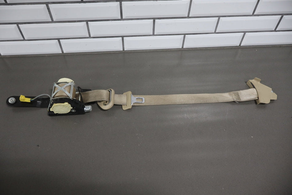 2009 Chevrolet Tahoe Hybrid Left Front Seat Belt Light Cashmere 333 19207568