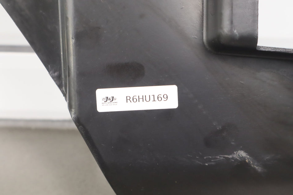 2006 Hummer H2- Kick Panel