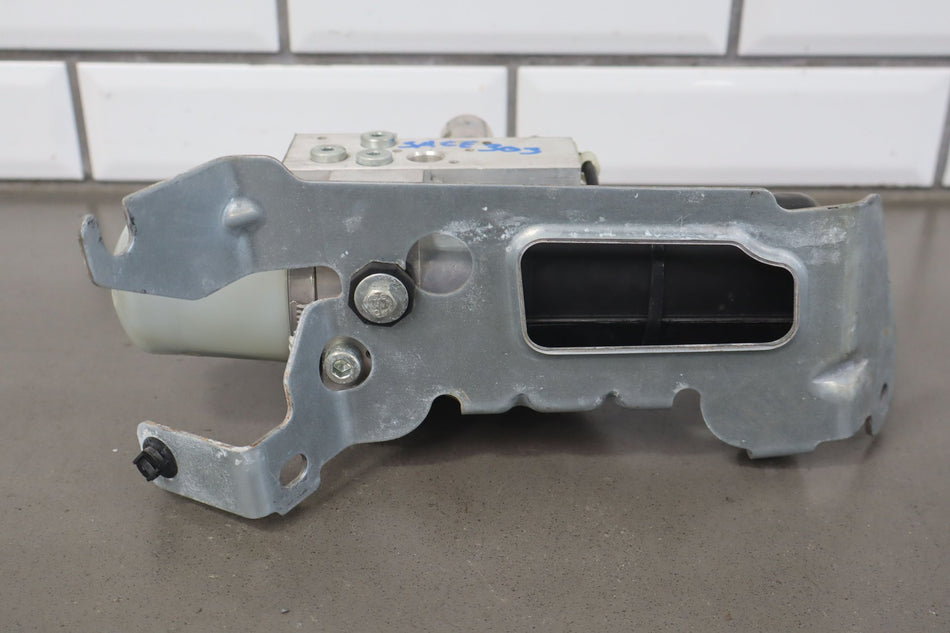 2010 Chevrolet Corvette- Conv Lift Motor