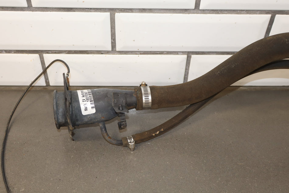 2004-2007 Hummer H2- Fuel Filler Neck 15191438