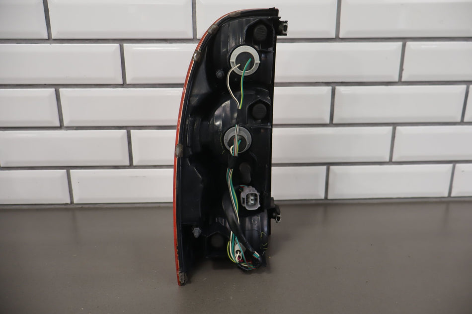 Right Tail Light, 2005, Toyota, Tacoma