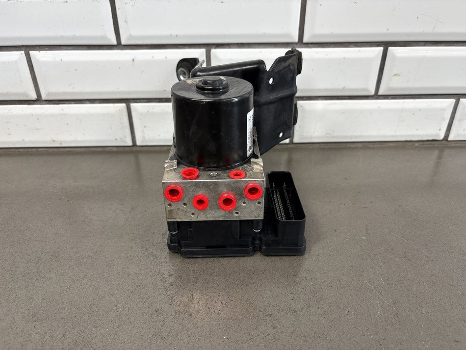 2014-2016 Ram 1500 OEM ABS Anti Lock Brake Pump Module Assembly 68196033AA