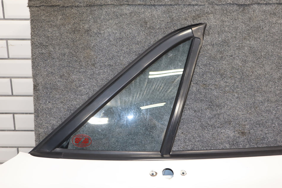 1990-1997 Mazda MX-5 Miata Left Front Door White PT