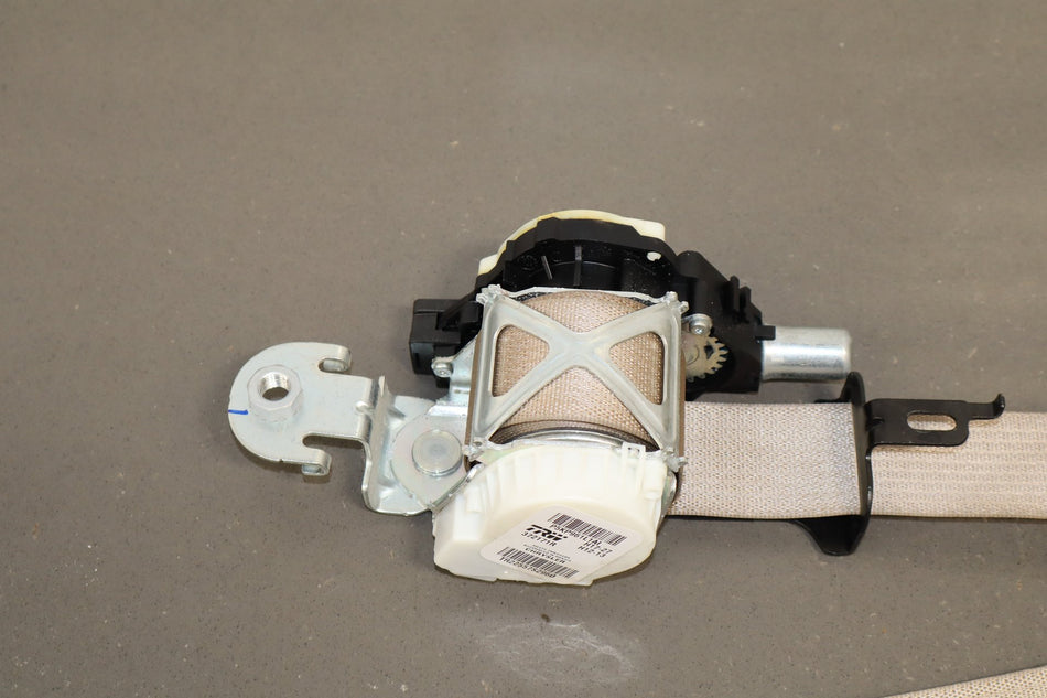 2018 Ram 1500 Limited Tungsten Right Front Seat Belt Indigo Frost C1