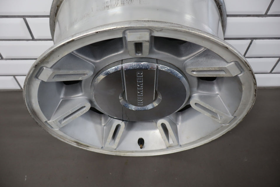2005 Hummer H2- Wheel