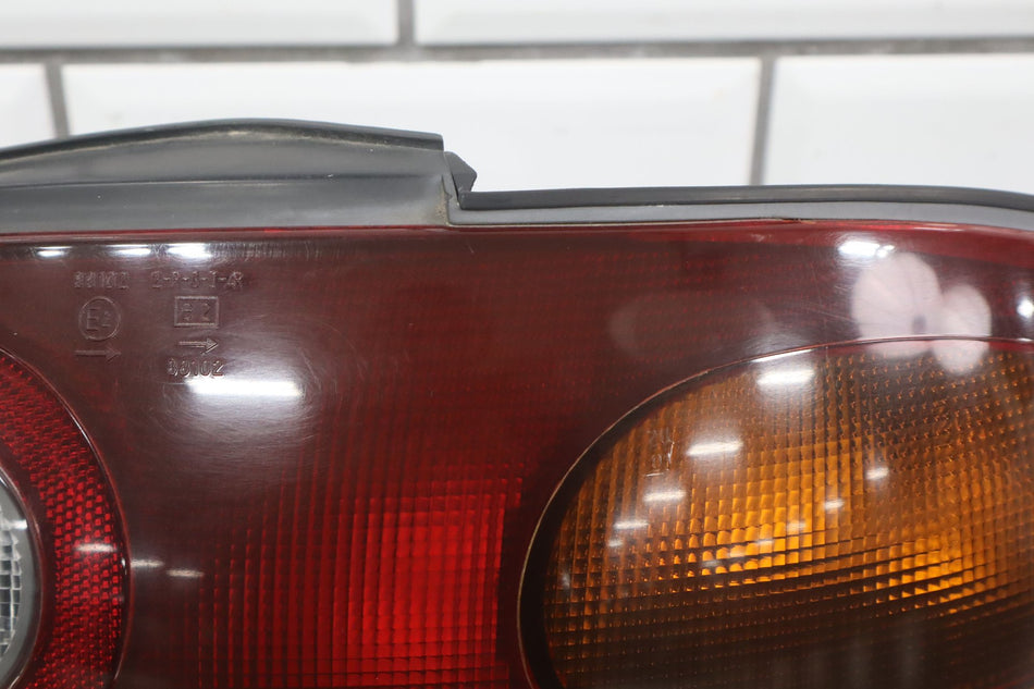 1990 Mazda MX-5 Miata- Right Tail Light