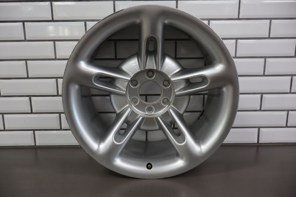 2003-2006 Chevrolet SSR 20x10 Rear Silver Wheel 15104066 OEM | Single