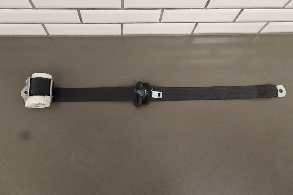 2014 Ram 1500- Rear Seat Belt