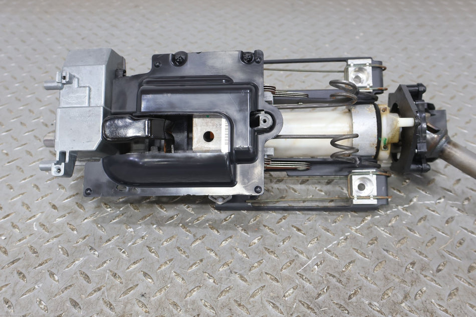 2010 ASTON- Steering Column