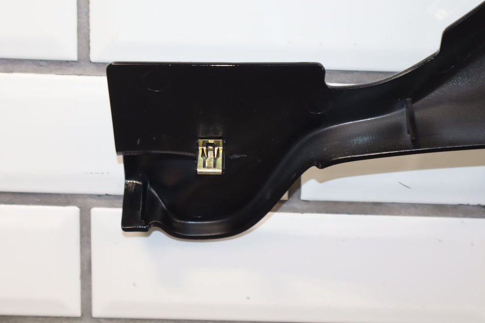 2005 Chevrolet SSR- Front Console