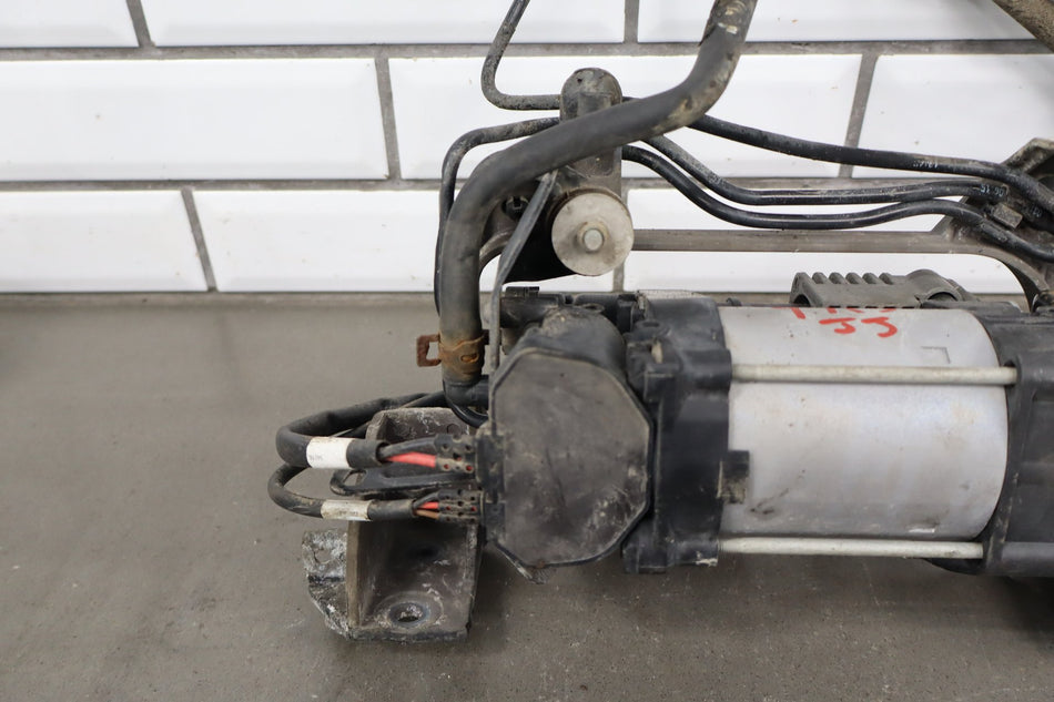 2013-2018 Ram 1500 Air Ride Compressor Valve Block Assy