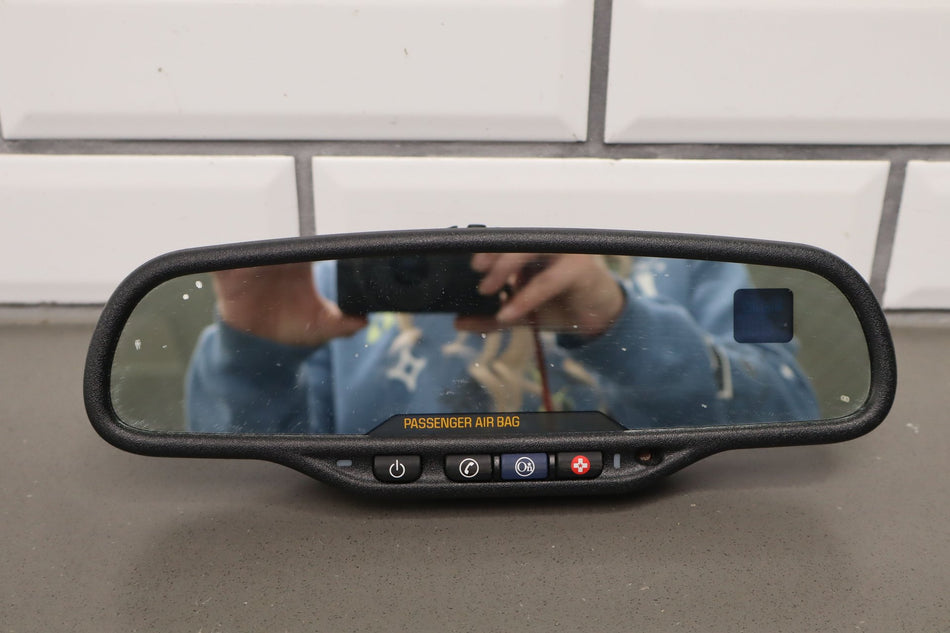 2005 Cadillac Escalade- Rear View Mirror