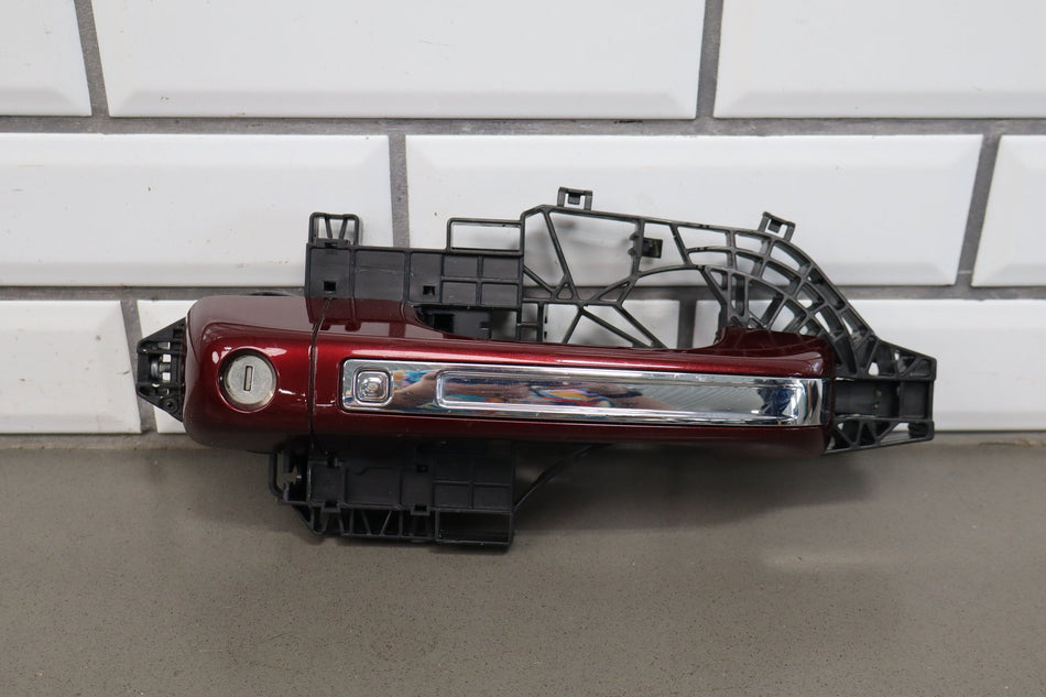 19-24 Ram 1500 (DT) Left Front Outer Door Handle (Red PRV Chrome)