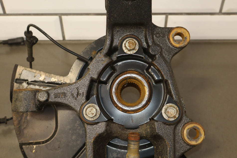 2012 Jeep Grand Cherokee- Right Front Spindle