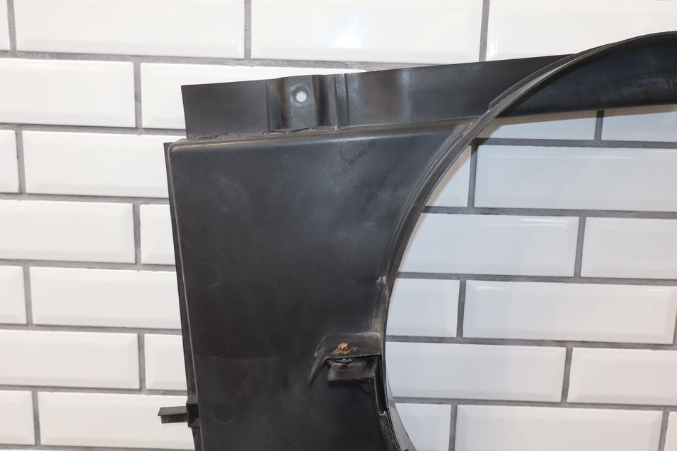 2003-2007 Hummer H2 Fan Shroud 15183154