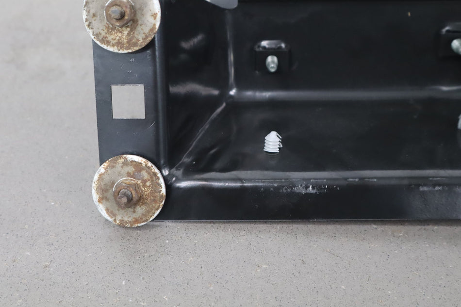 2000 Chevrolet Corvette Tonneau Latch OEM