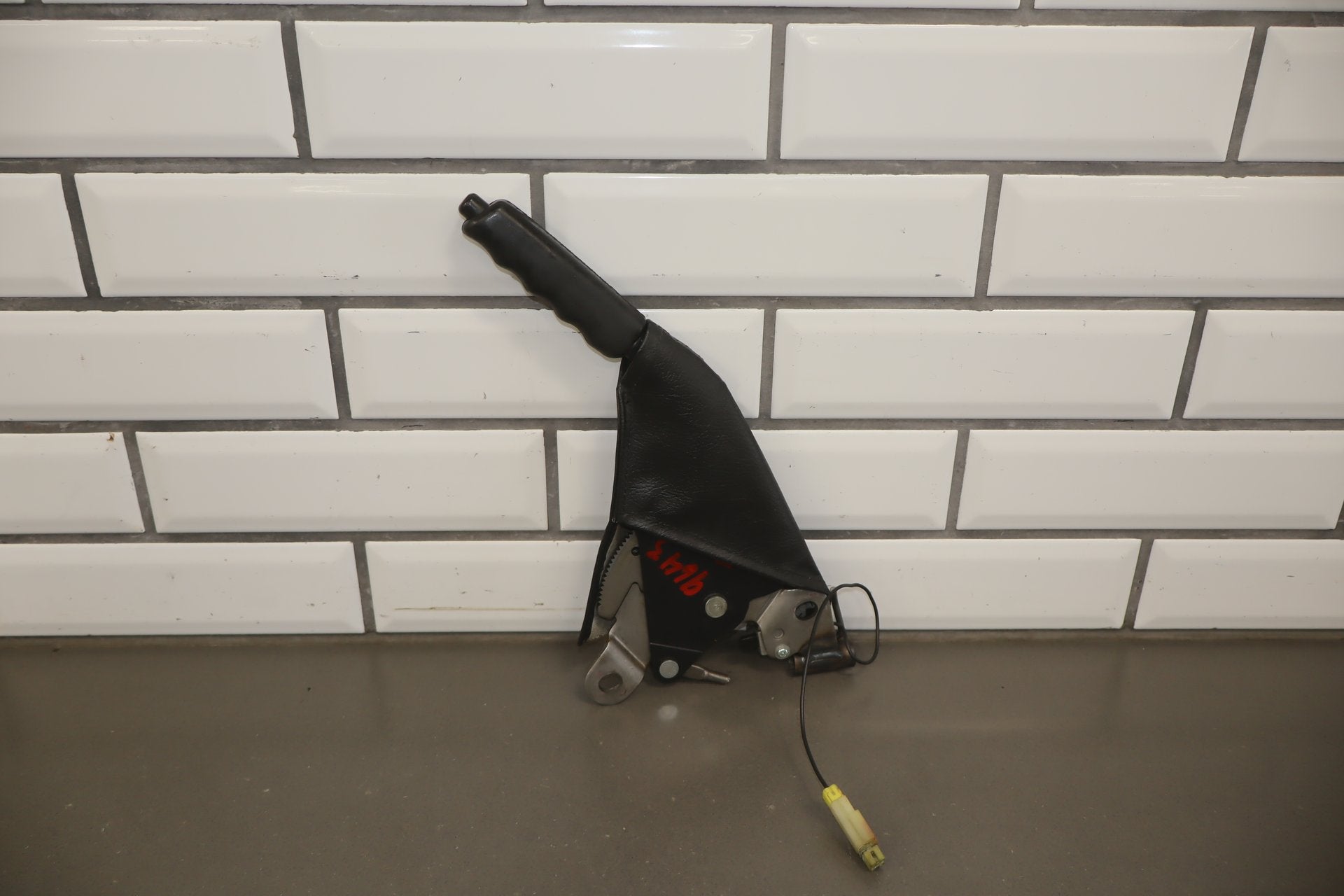 1986 Nissan 300ZX Emergency Brake Handle/ Pedal OEM – J & J Auto