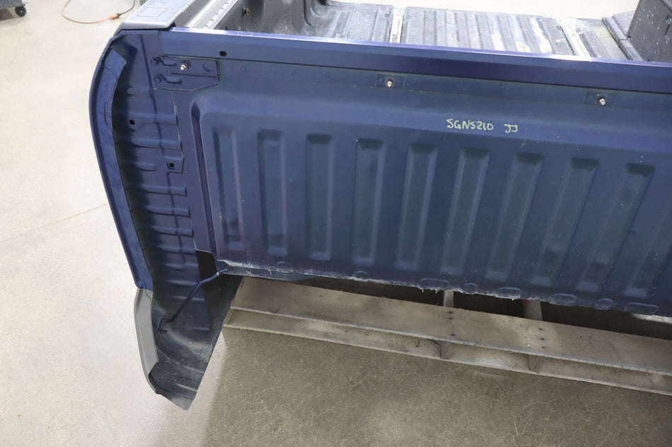 2016 Nissan Titan XD- Pickup Box