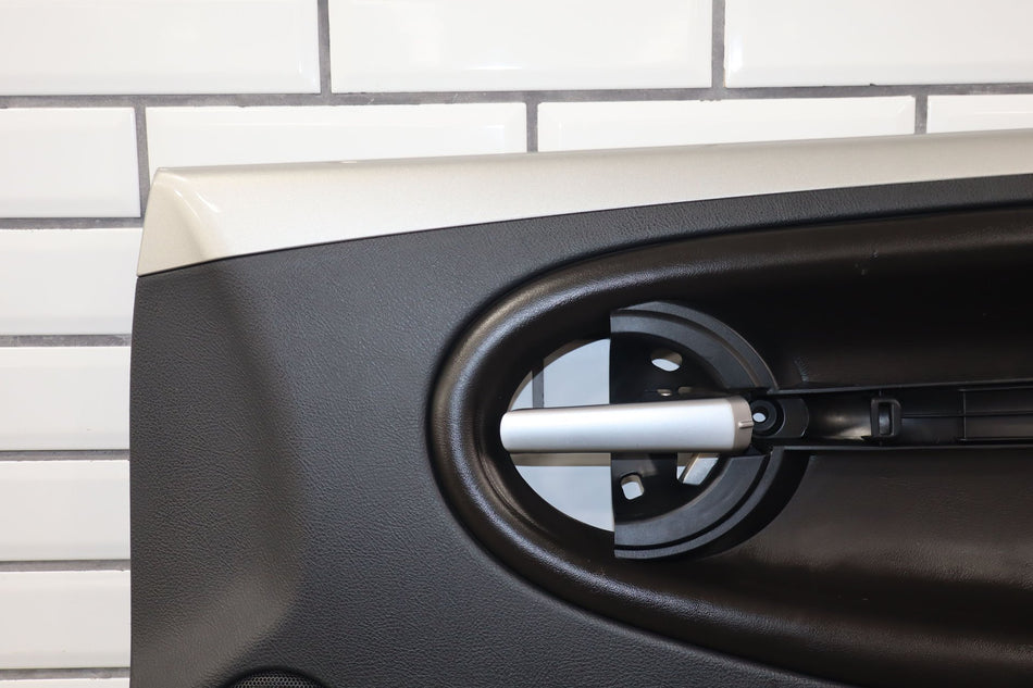 2004 Chevrolet SSR- Right Front Door Trim Panel