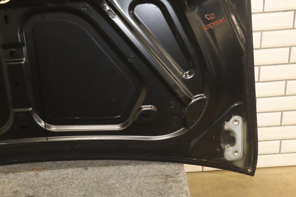 2013 Dodge Challenger- Decklid/Tailgate
