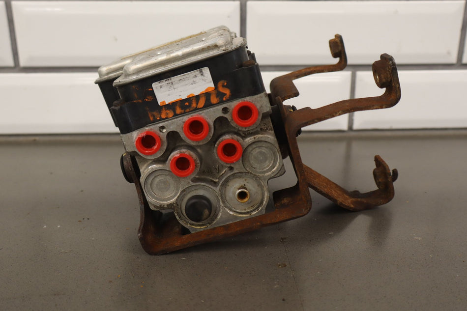 01-02 Chevy 2500HD OEM ABS Pump/Module Assembly