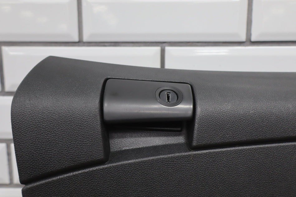 2008 Pontiac G8- Glove Box
