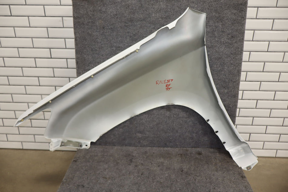 2010 Lexus GX460 Right Fender