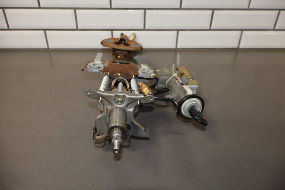 1998-2002 Toyota Land Cruiser Base Steering Column 4521060091