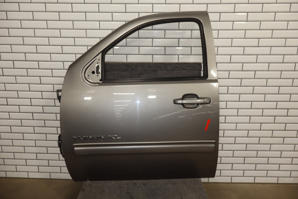 2012-2014 GMC Yukon SLT Left Front Door Steel Gray Metallic 16U