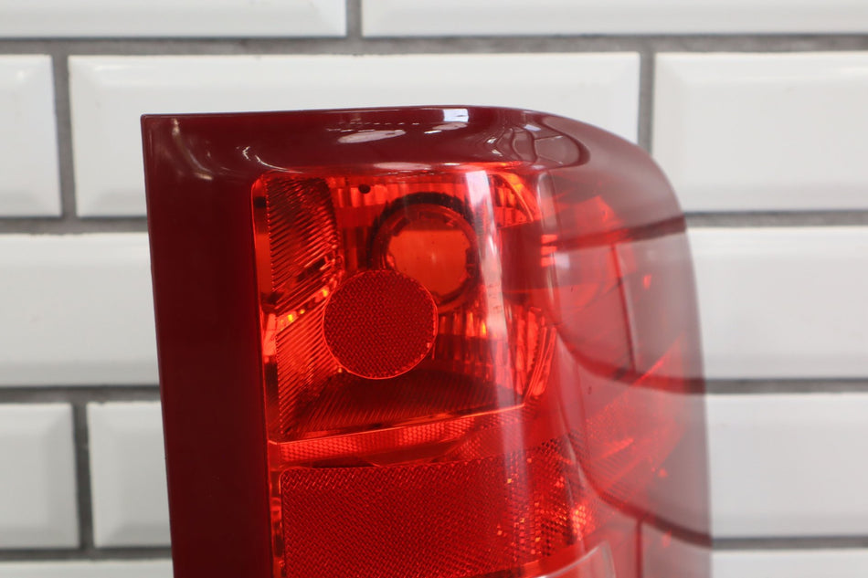 2013 Chevrolet Silverado 2500- Right Tail Light